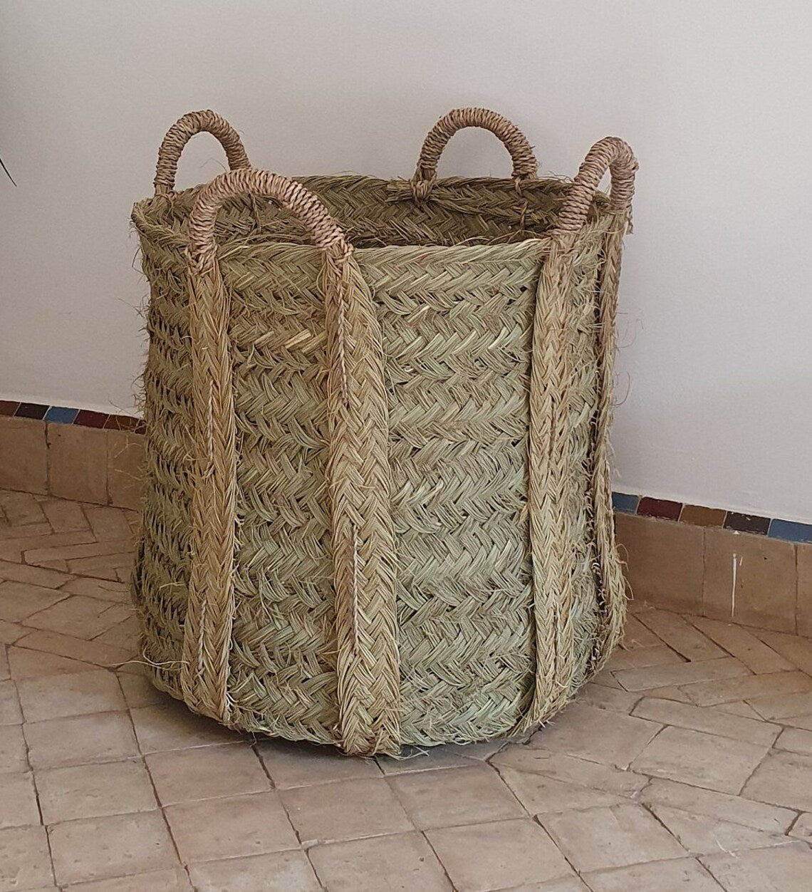 PANIER DE RANGEMENT ROND EN FIBRES TRÉSSÉES FAIT MAIN